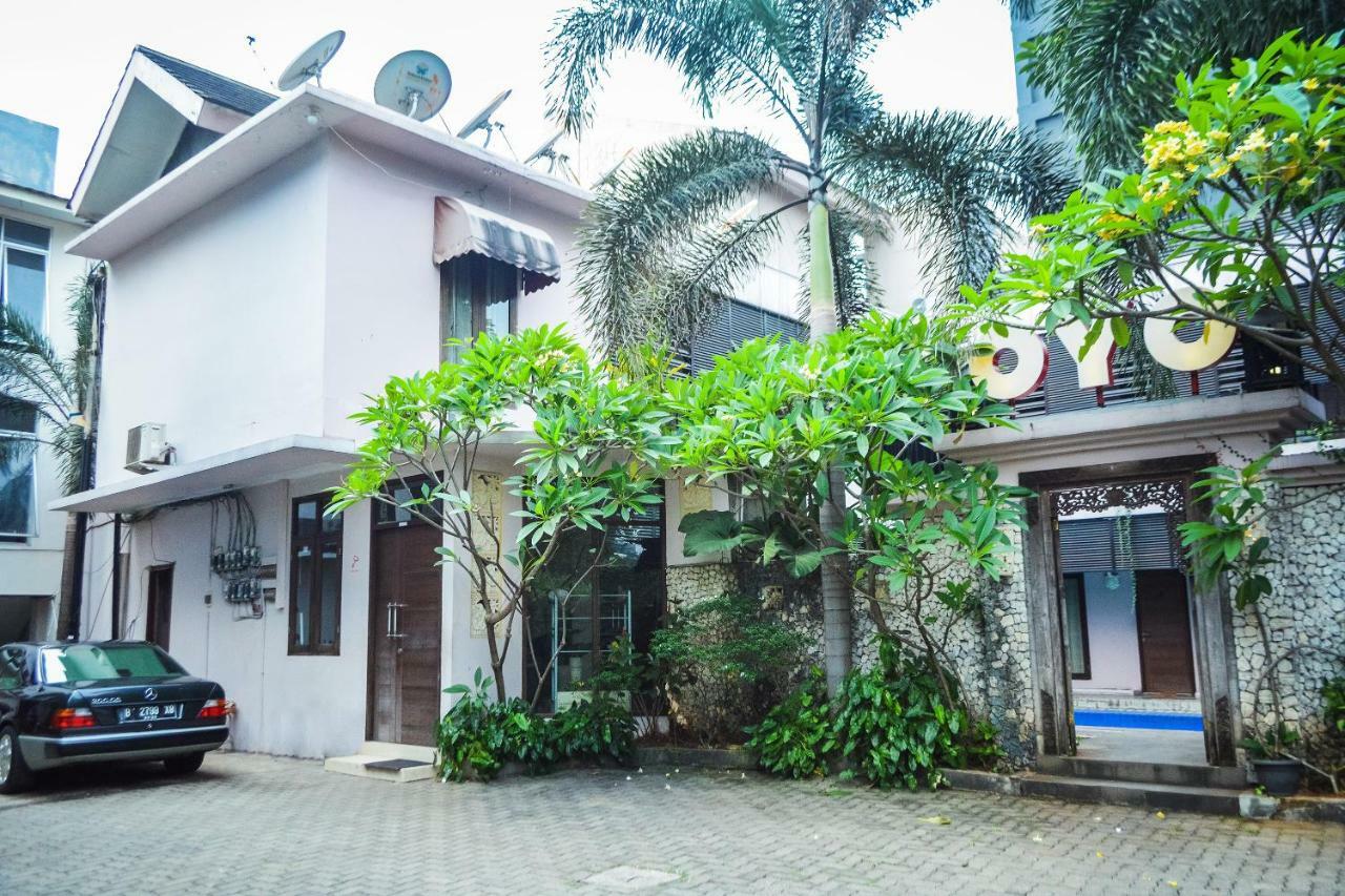 Oyo 107 Kusuma Kemang Suite Jacarta Exterior foto
